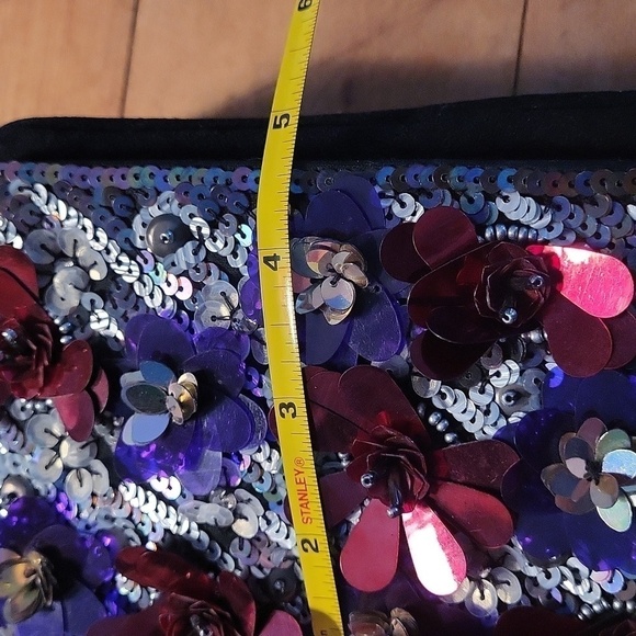 Free People Sequin Embellished Mixed Media Shoulder Beg - Picture 10 of 12